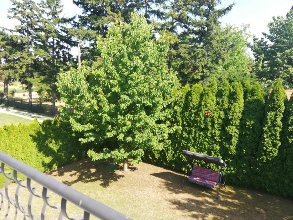 Levente Apartman Balatongyörök エクステリア 写真
