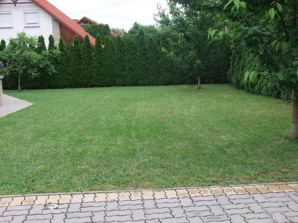 Levente Apartman Balatongyörök エクステリア 写真