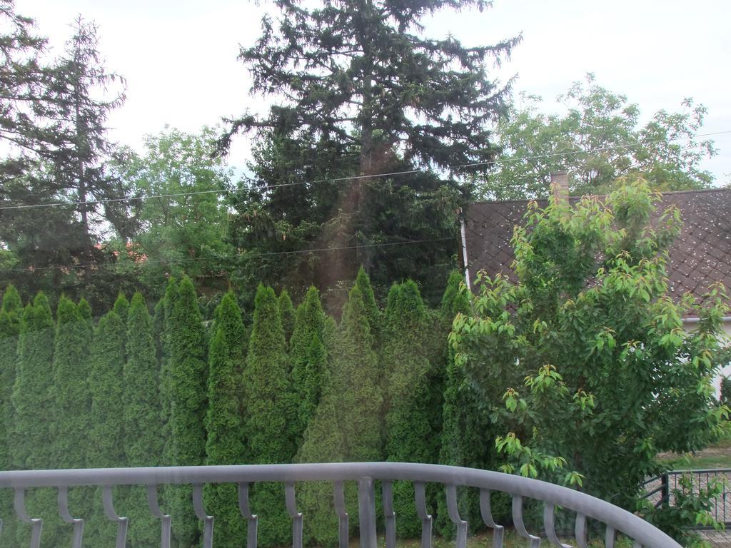 Levente Apartman Balatongyörök エクステリア 写真